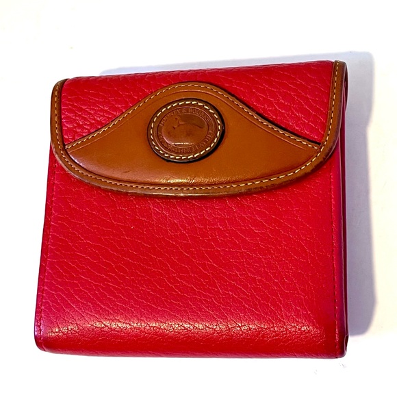 Dooney And Bourke Wallet - Picture 1 of 7